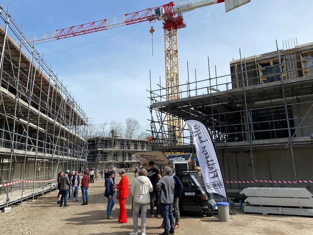 Druk bezochte openstelling bouwplaats